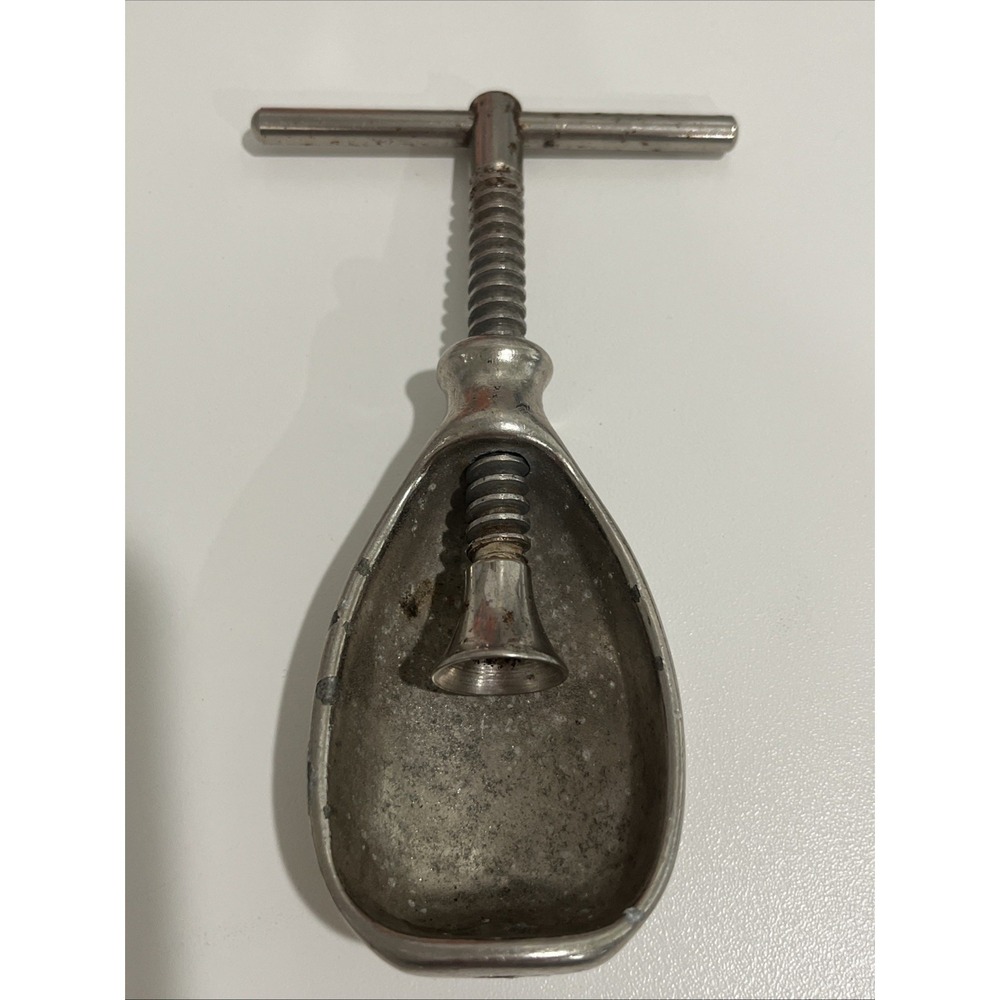 Nutcracker HMQ Henry Marcus Quackenbush Metal Screw Style T Handle 1940s Vintage